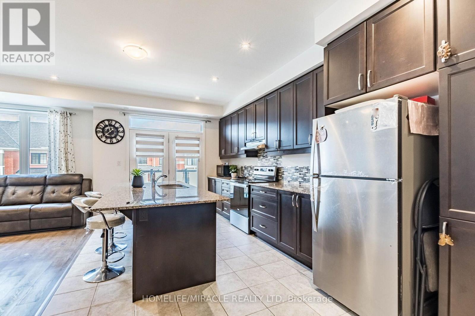25 Keppel Circle Property Photo 7