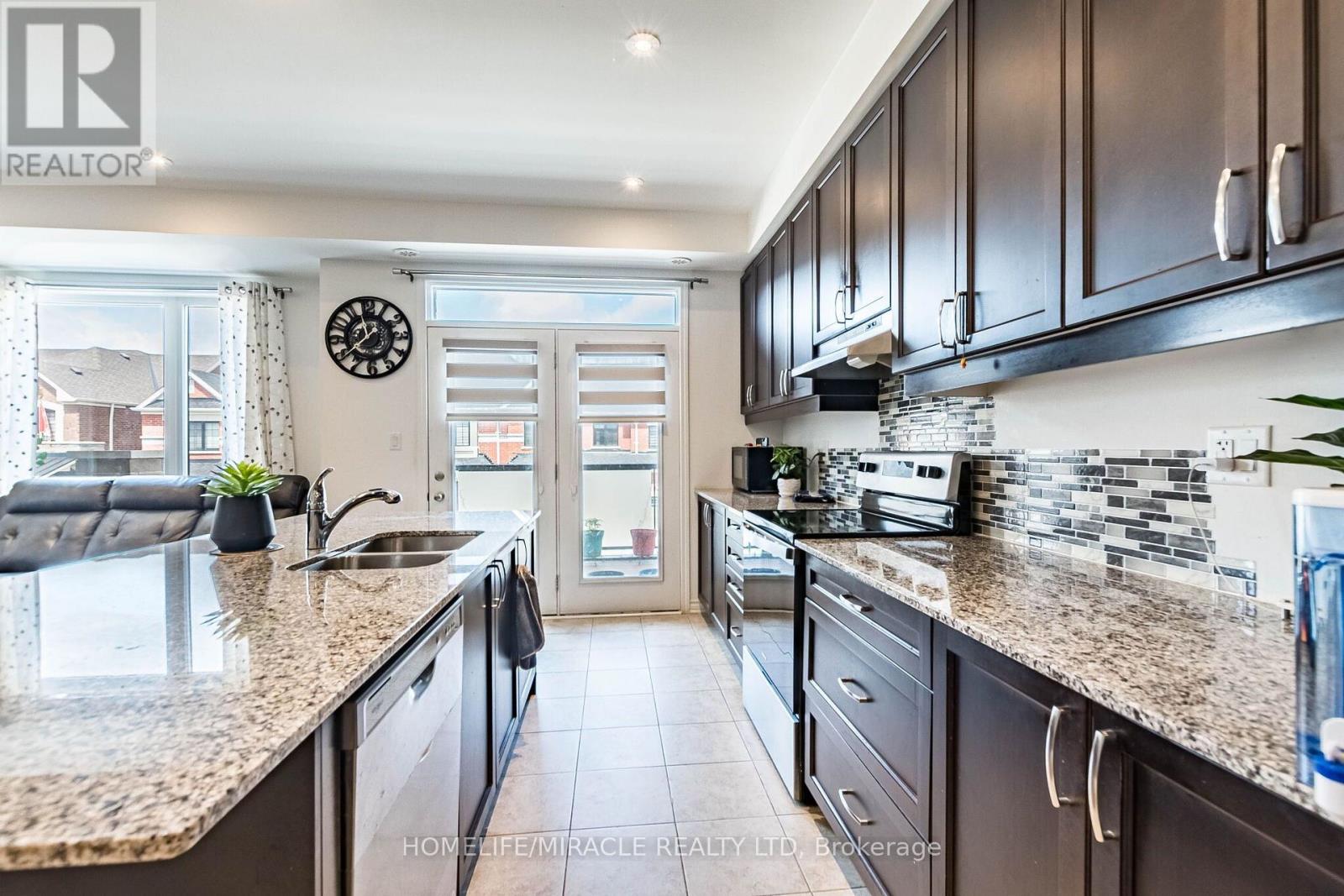 25 Keppel Circle Property Photo 8