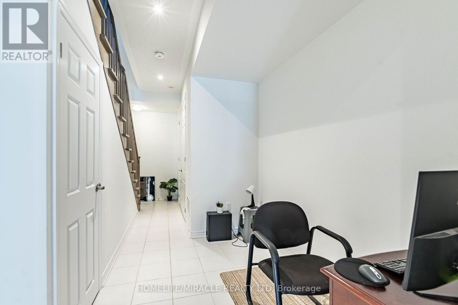 25 Keppel Circle Property Photo 10