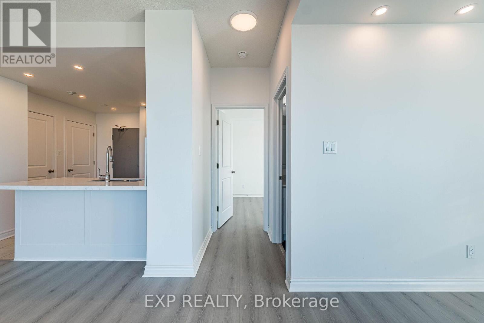 1111 - 9 George Street Property Photo 23