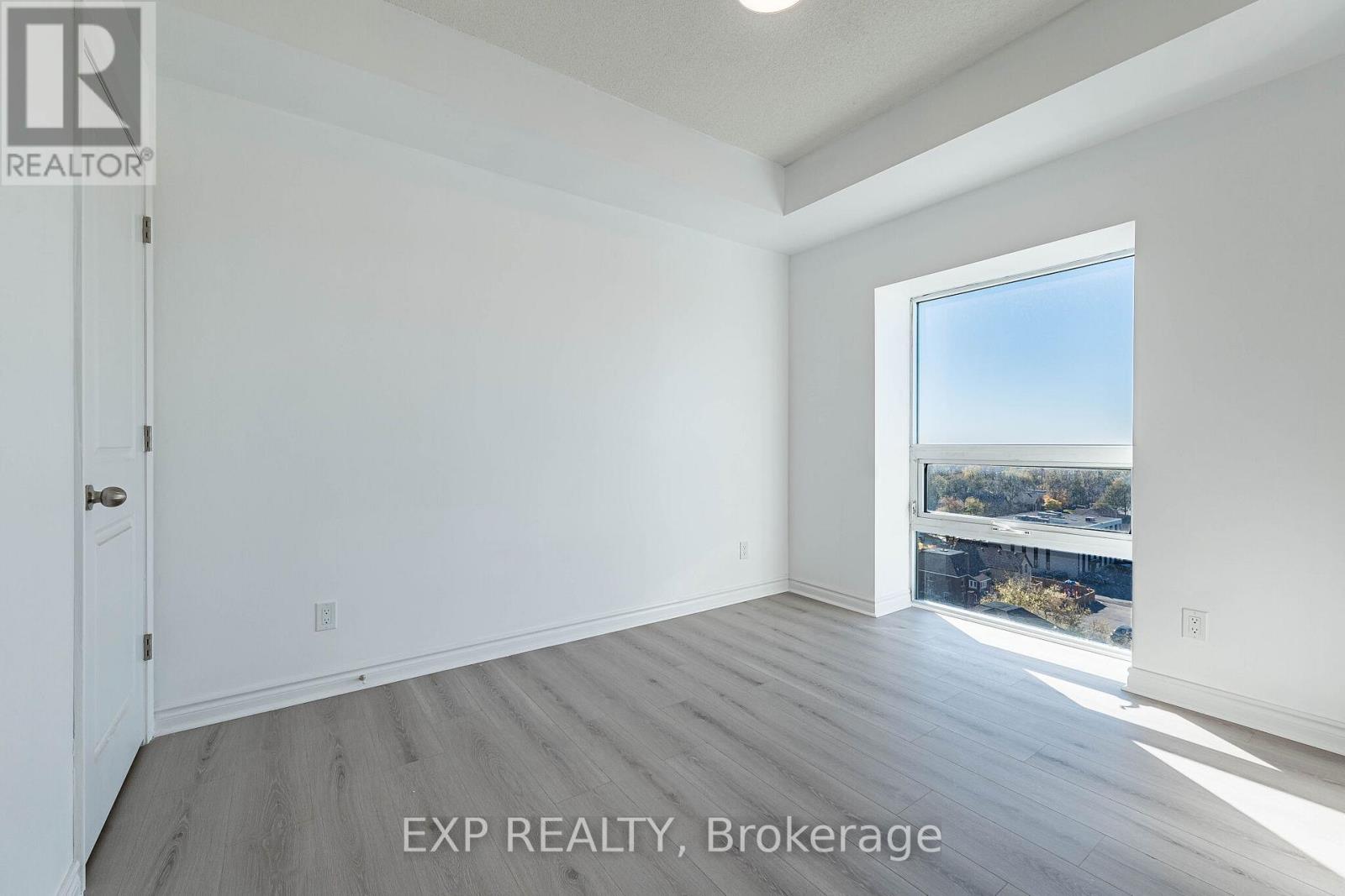 1111 - 9 George Street Property Photo 24