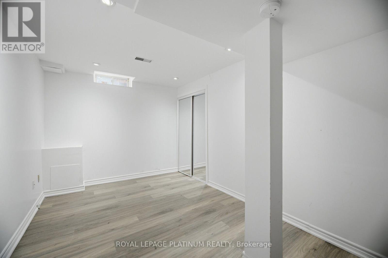 74 Spadina Road Property Photo 5