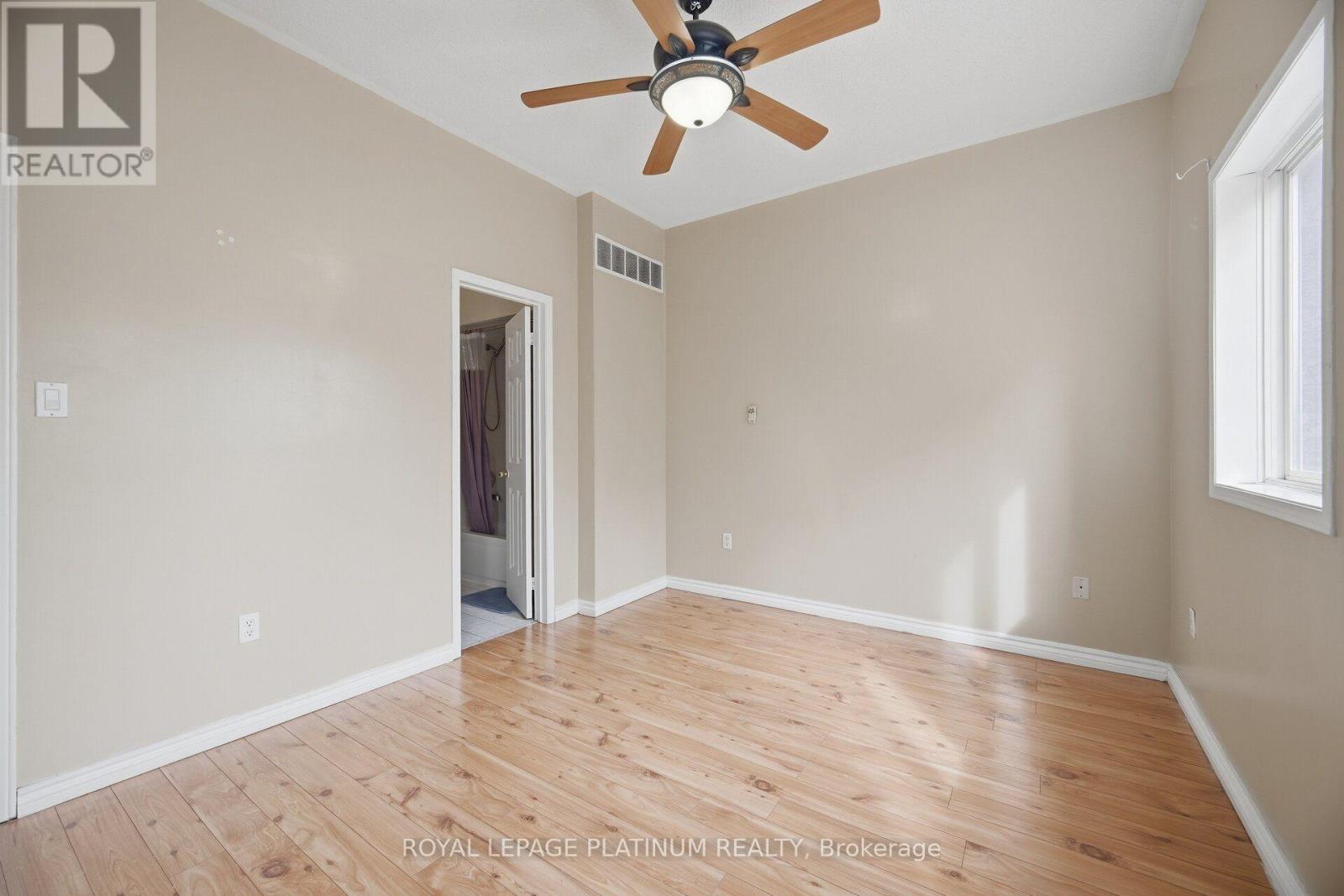 74 Spadina Road Property Photo 24