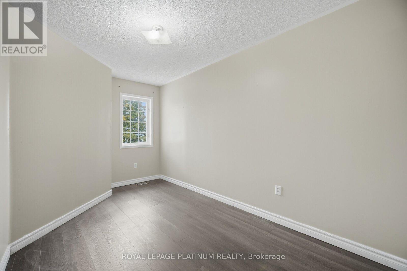 74 Spadina Road Property Photo 25