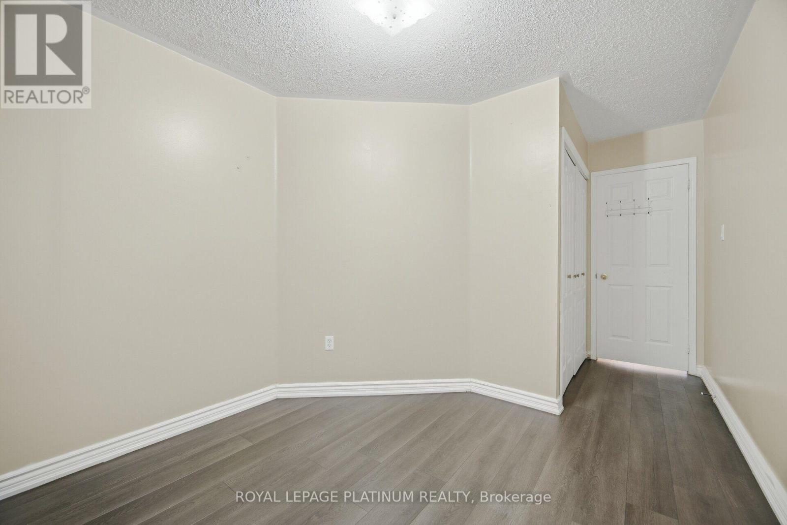 74 Spadina Road Property Photo 27