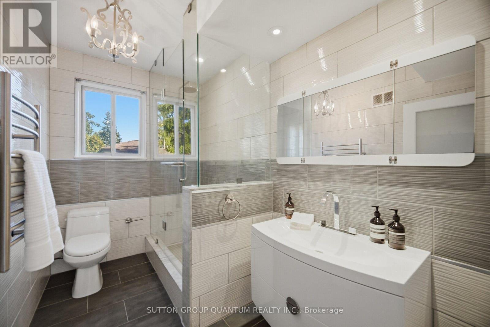 468 Lynd Avenue Property Photo 16