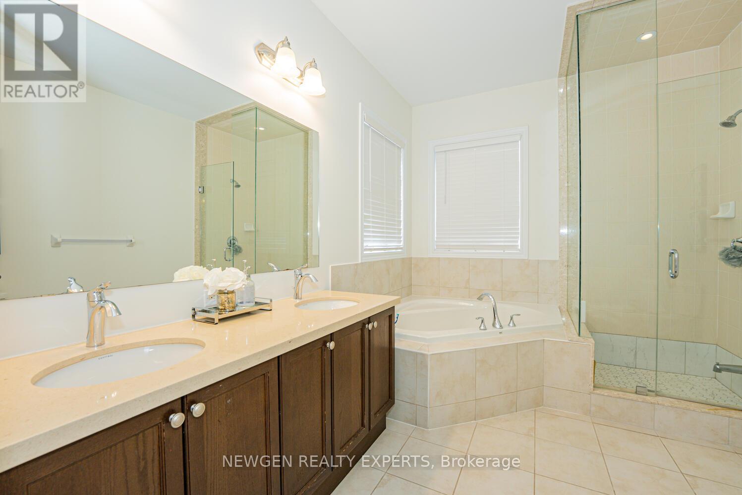 17 Monarch Drive Property Photo 28