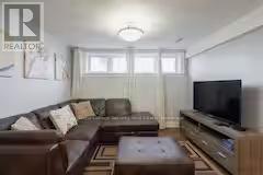 Lower - 81 Erie Street Property Photo 3
