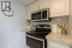 Lower - 81 Erie Street Property Photo 6