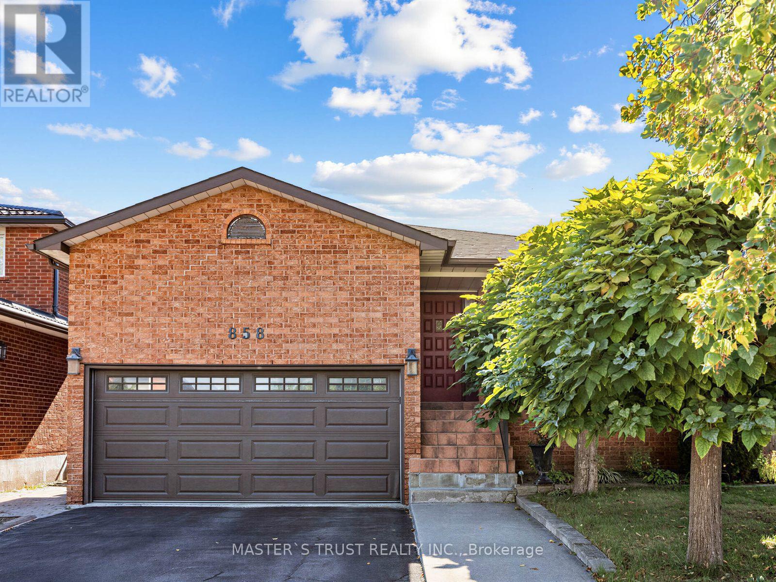 858 Wetherby Lane Property Photo 1
