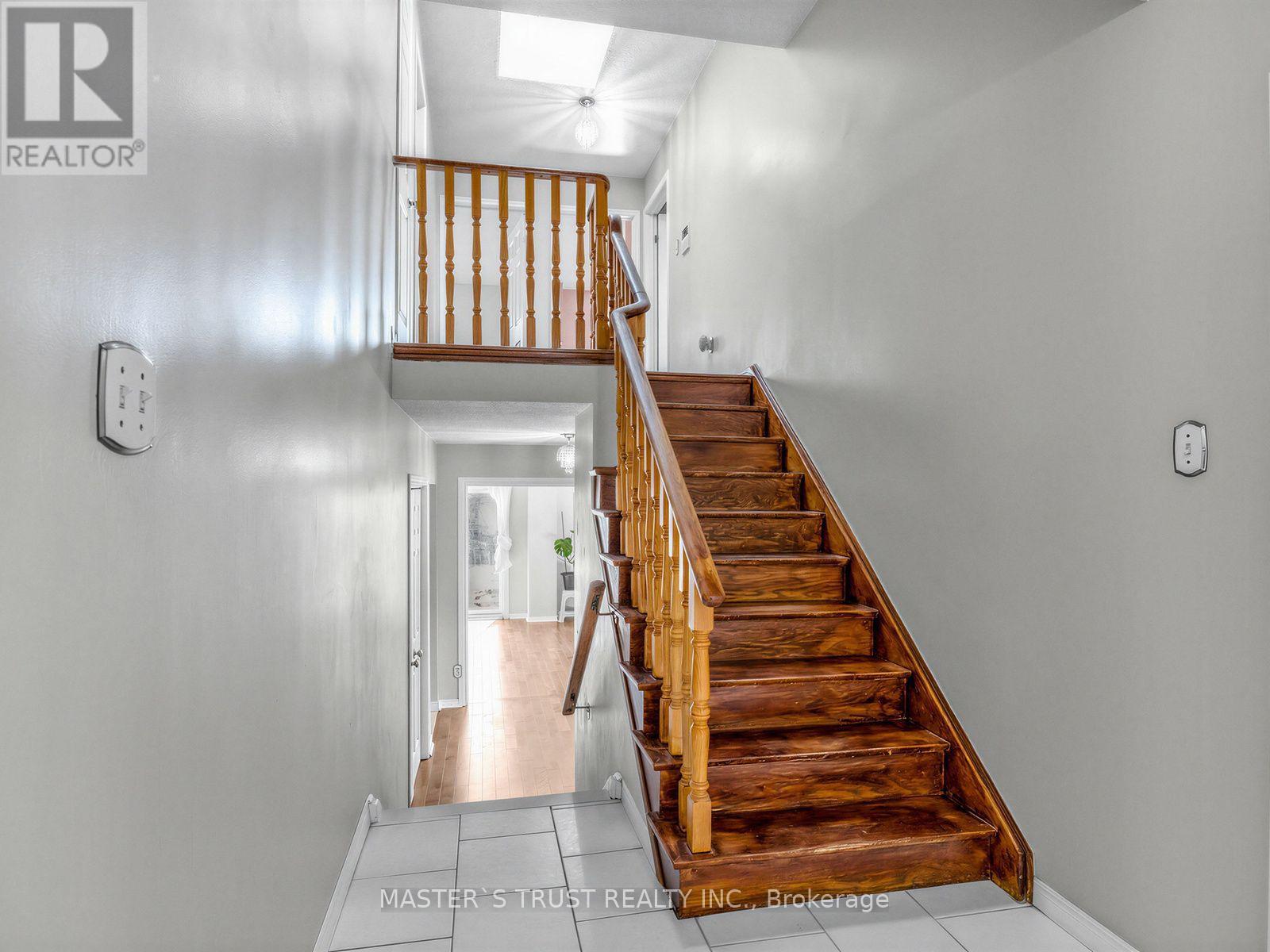 858 Wetherby Lane Property Photo 13