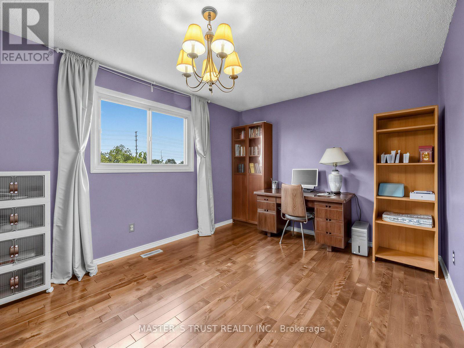 858 Wetherby Lane Property Photo 19