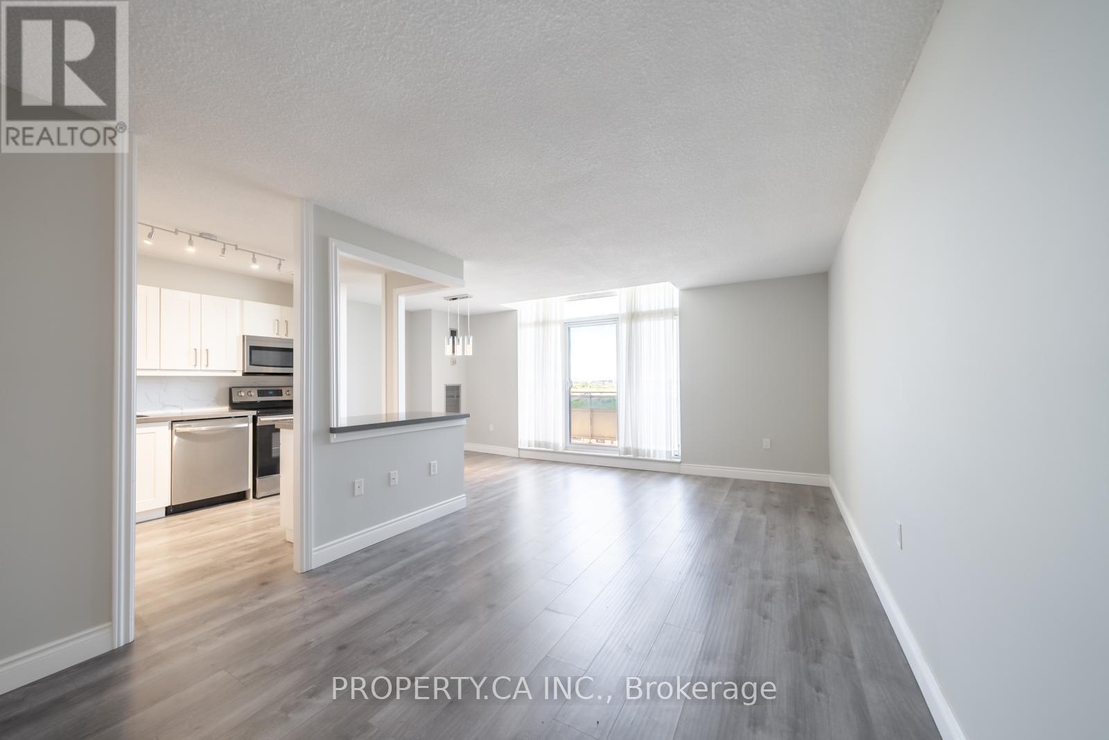 1204 - 355 RATHBURN ROAD E
