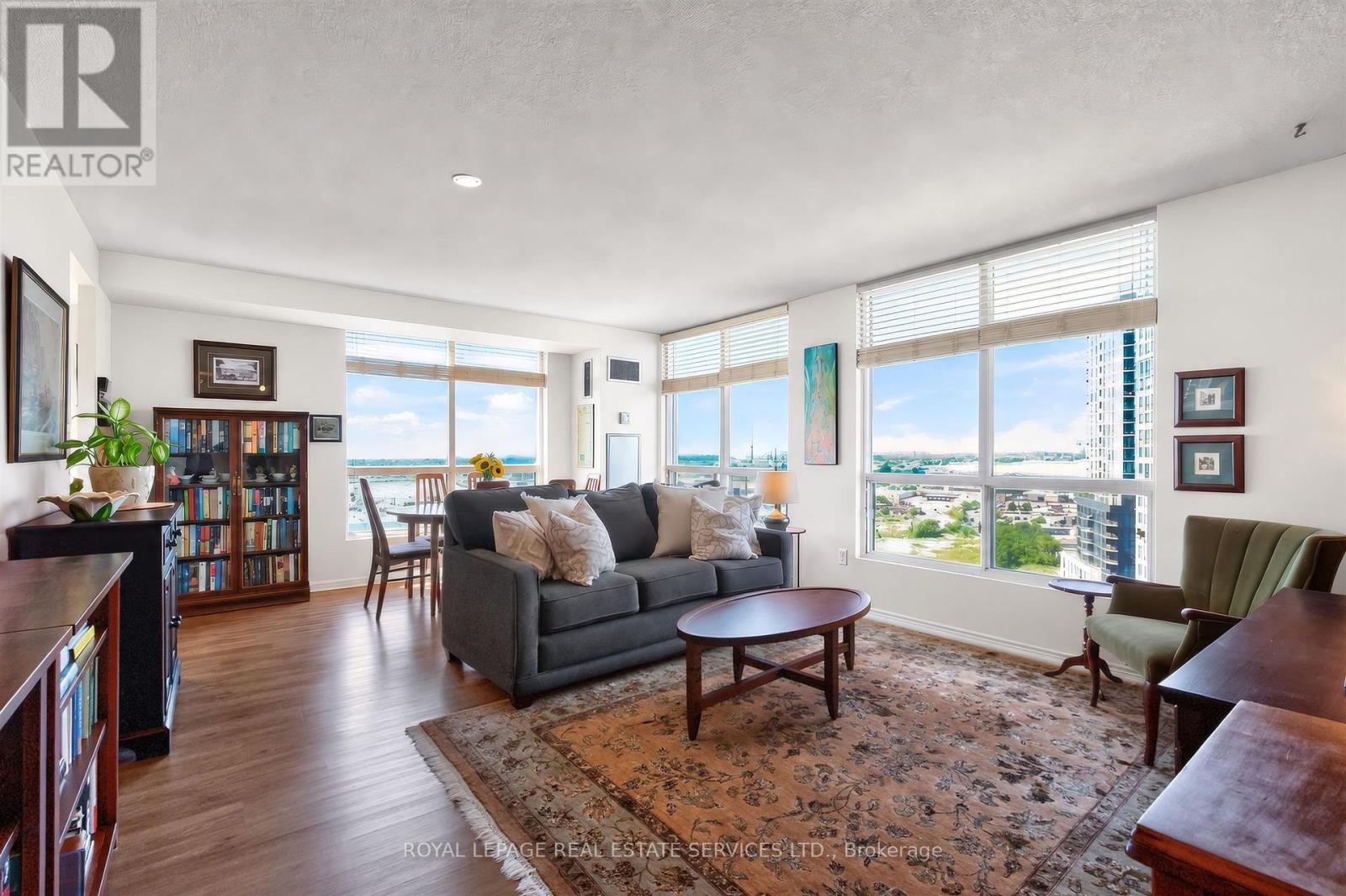 1711 - 101 SUBWAY CRESCENT Property Photo 1