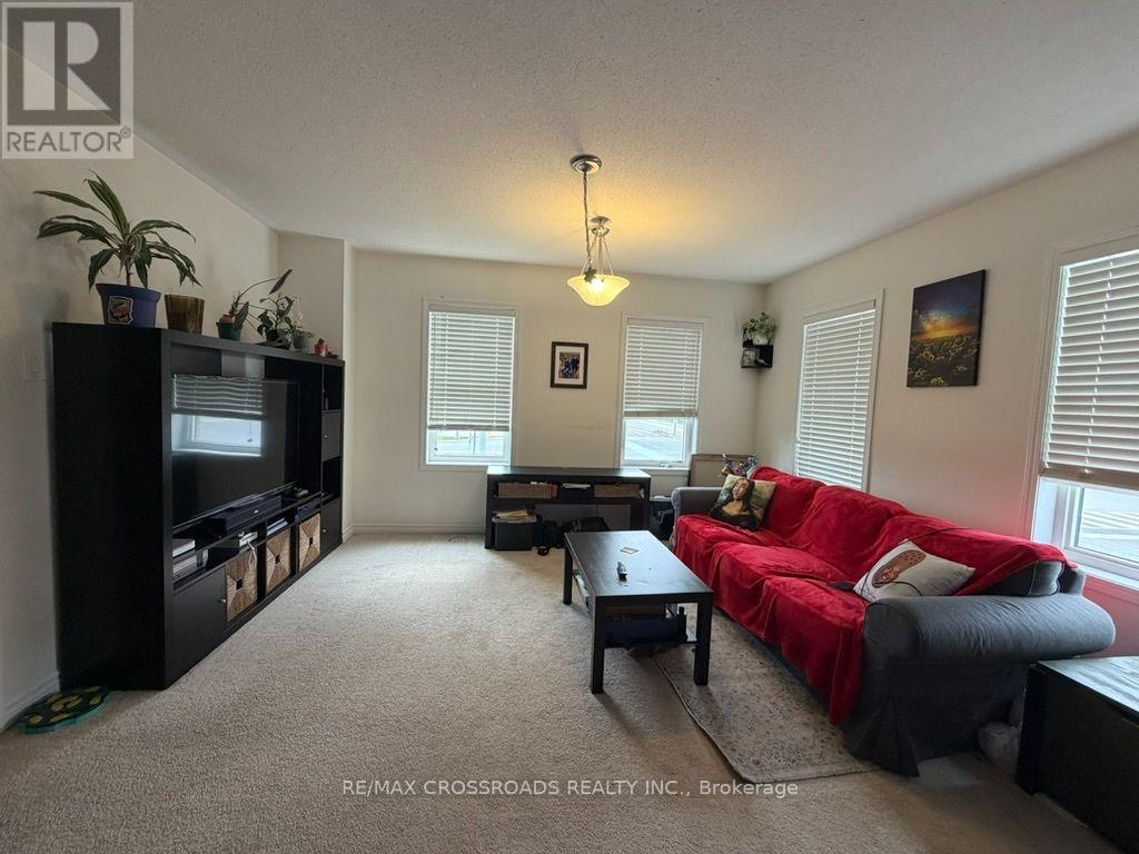 205 Remembrance Road Property Photo 4