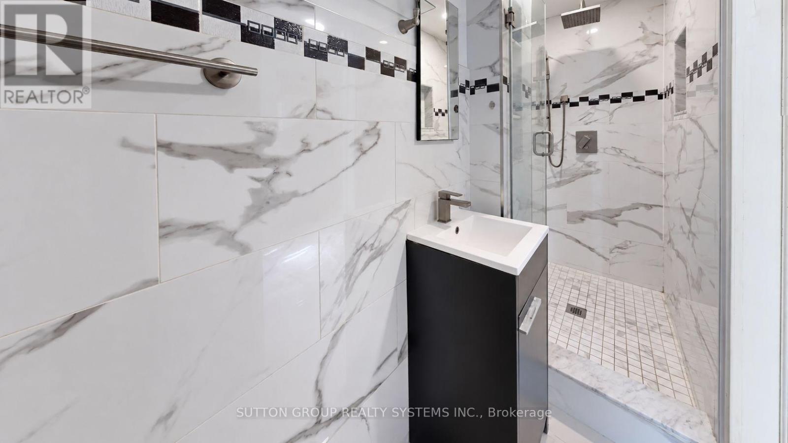 30 Coronado Court Property Photo 17