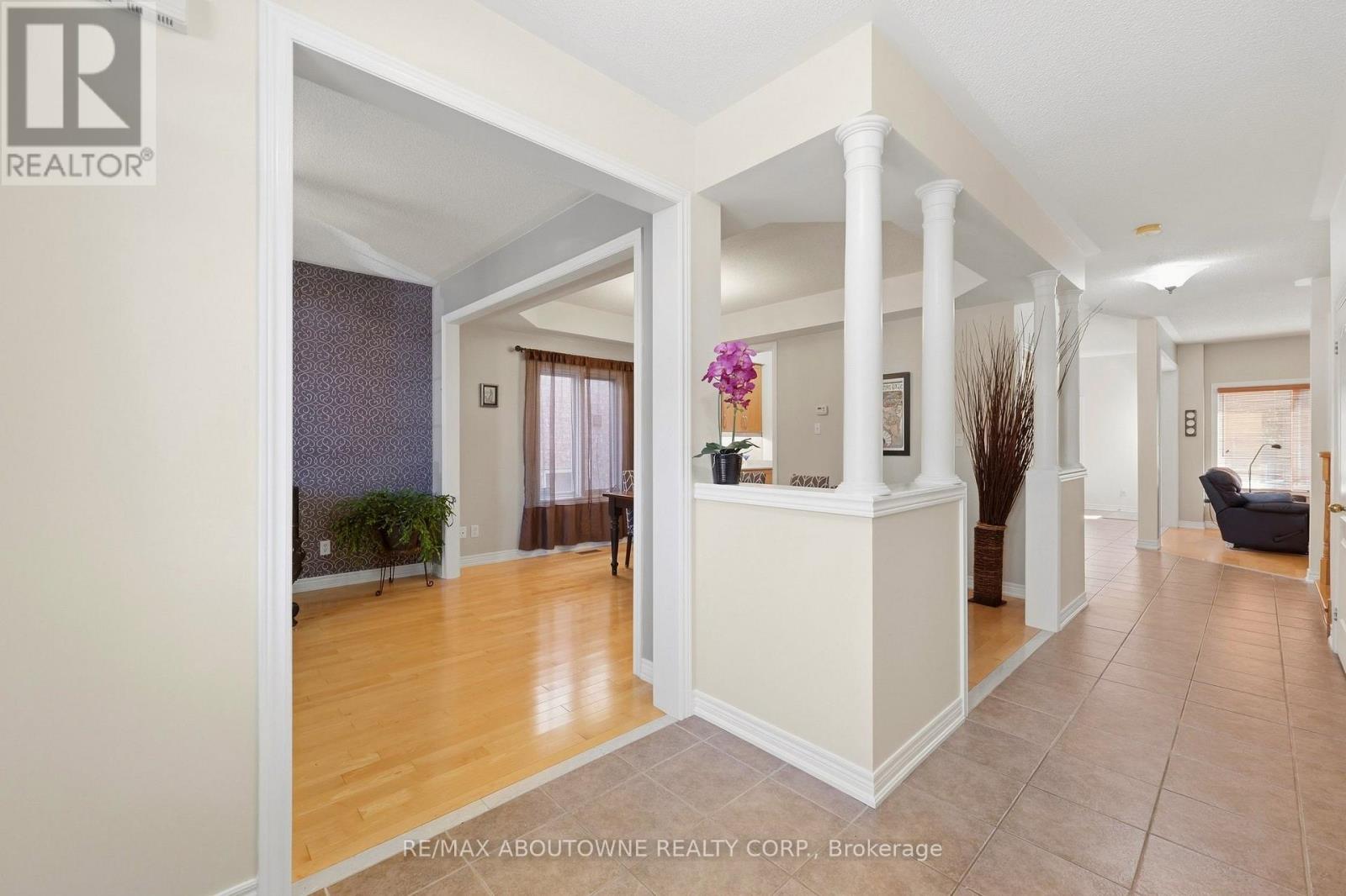 1094 Gorham Way Property Photo 12