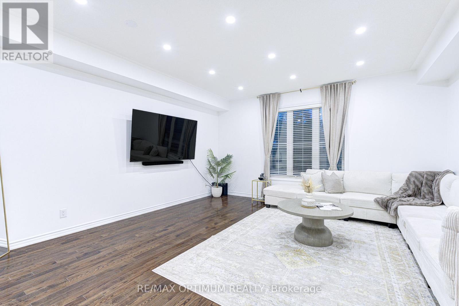 23 Bakewell Street Property Photo 6
