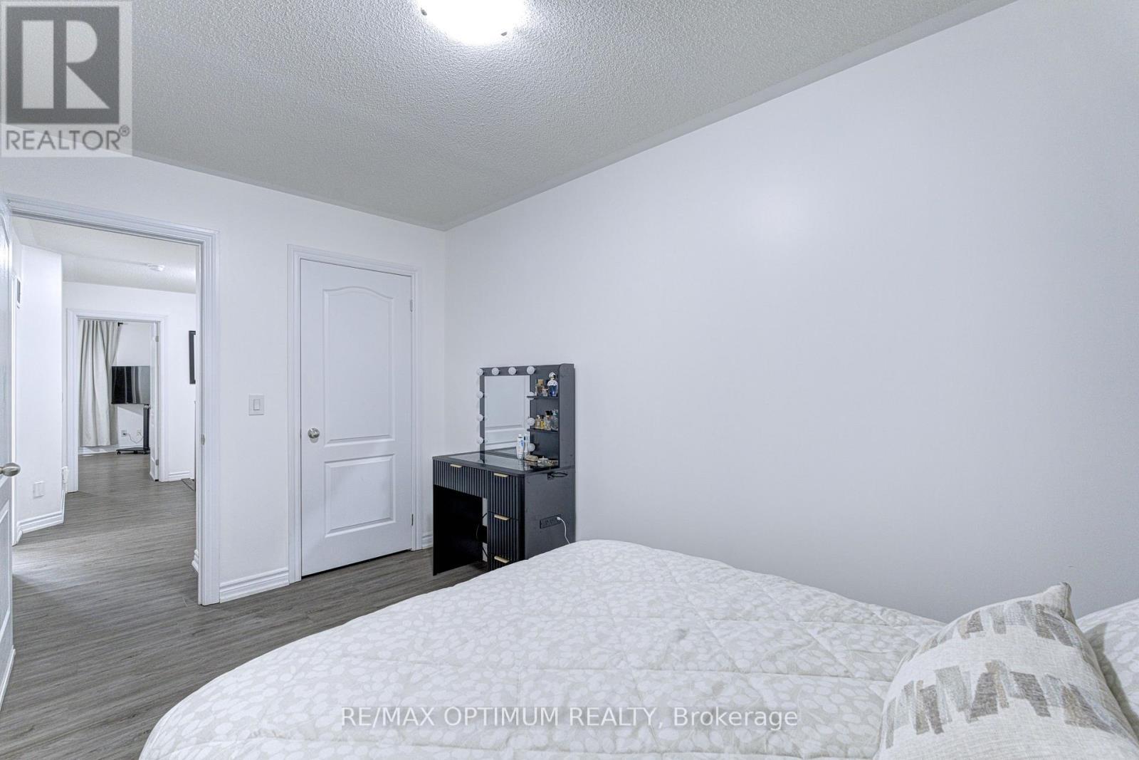 23 Bakewell Street Property Photo 34