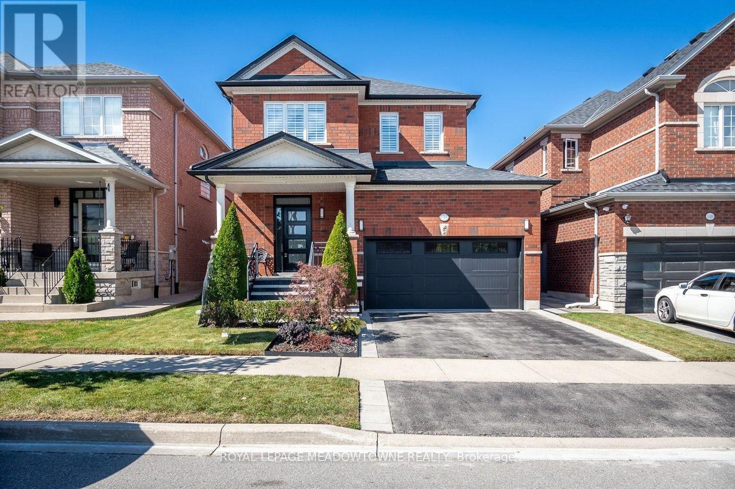 1319 Weller Cross Property Photo 1