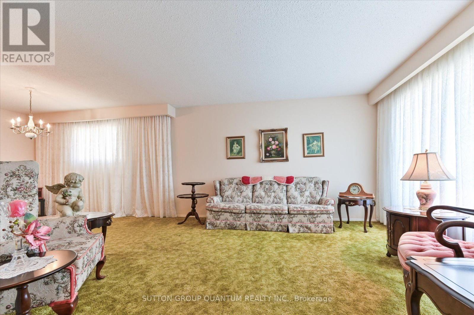 3661 Keenan Crescent Property Photo 6