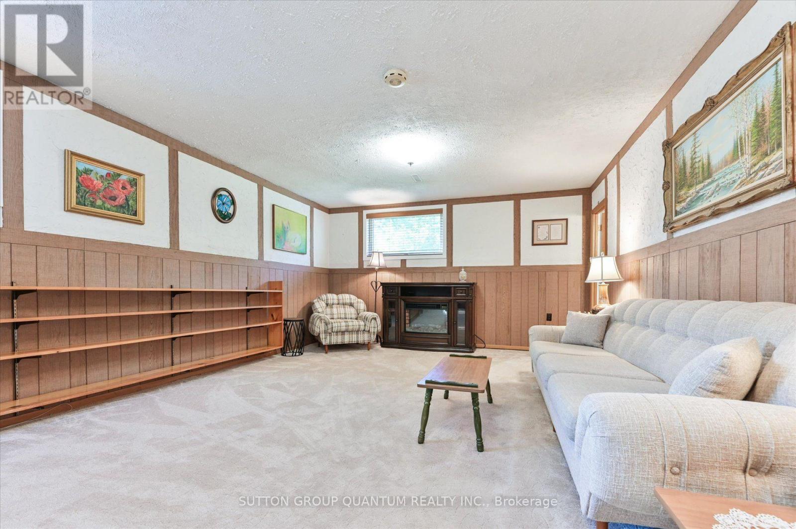 3661 Keenan Crescent Property Photo 22
