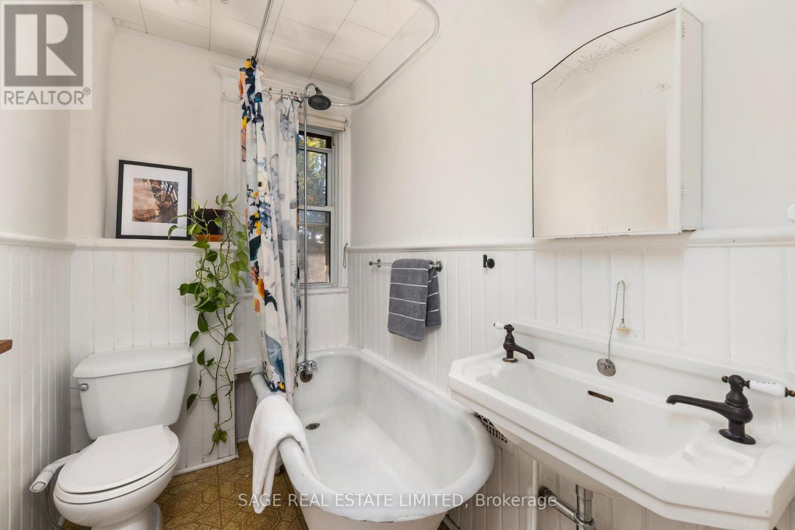 130 West Lodge Avenue Property Photo 22