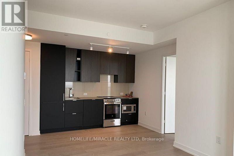 5101 - 3883 Quartz Road Property Photo 3