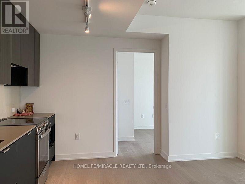 5101 - 3883 Quartz Road Property Photo 6