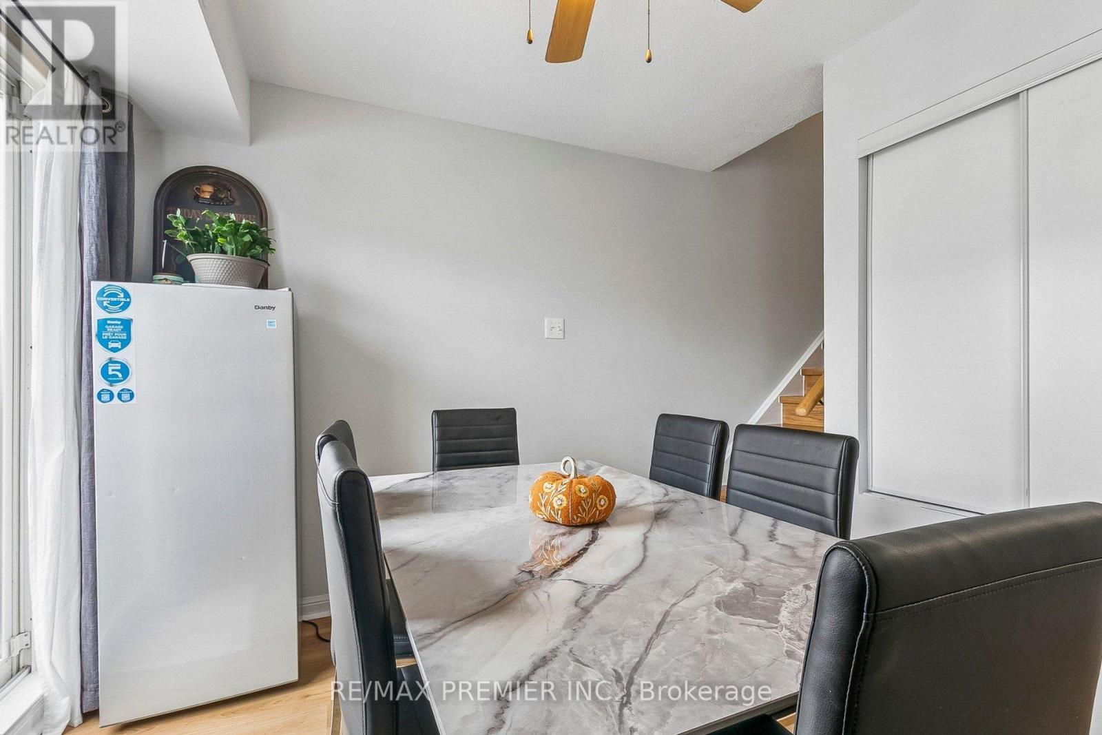 2152 - 105 George Appleton Way Property Photo 16
