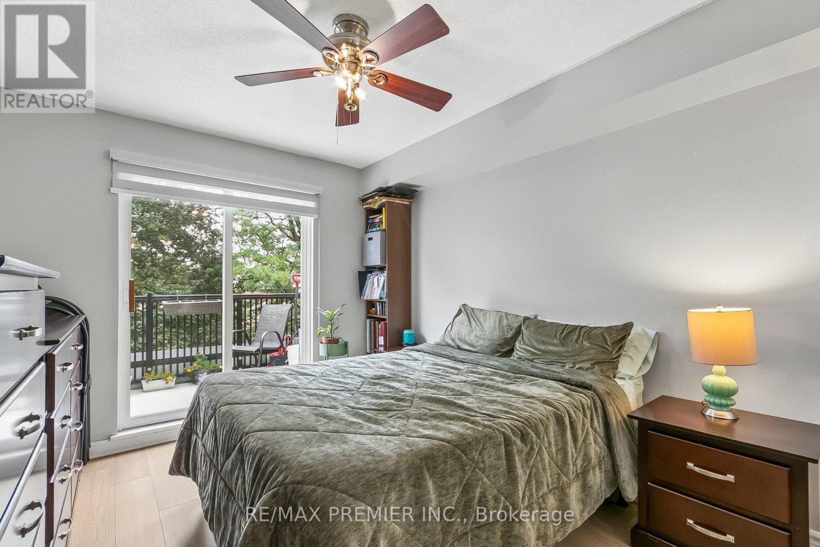 2152 - 105 George Appleton Way Property Photo 22