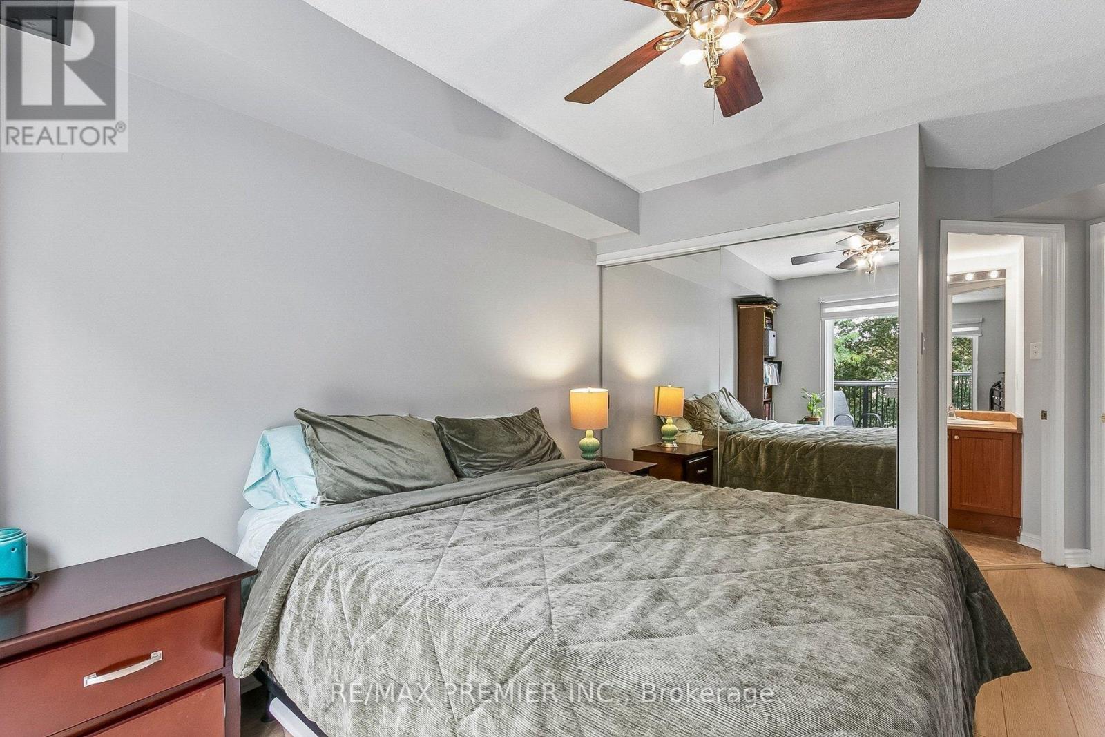 2152 - 105 George Appleton Way Property Photo 23