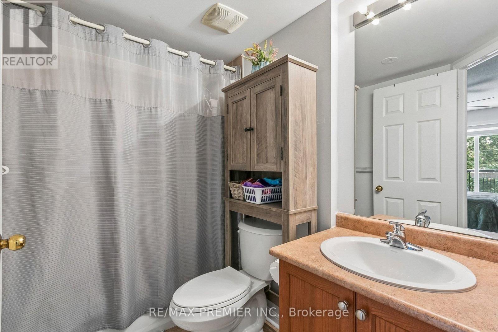 2152 - 105 George Appleton Way Property Photo 25