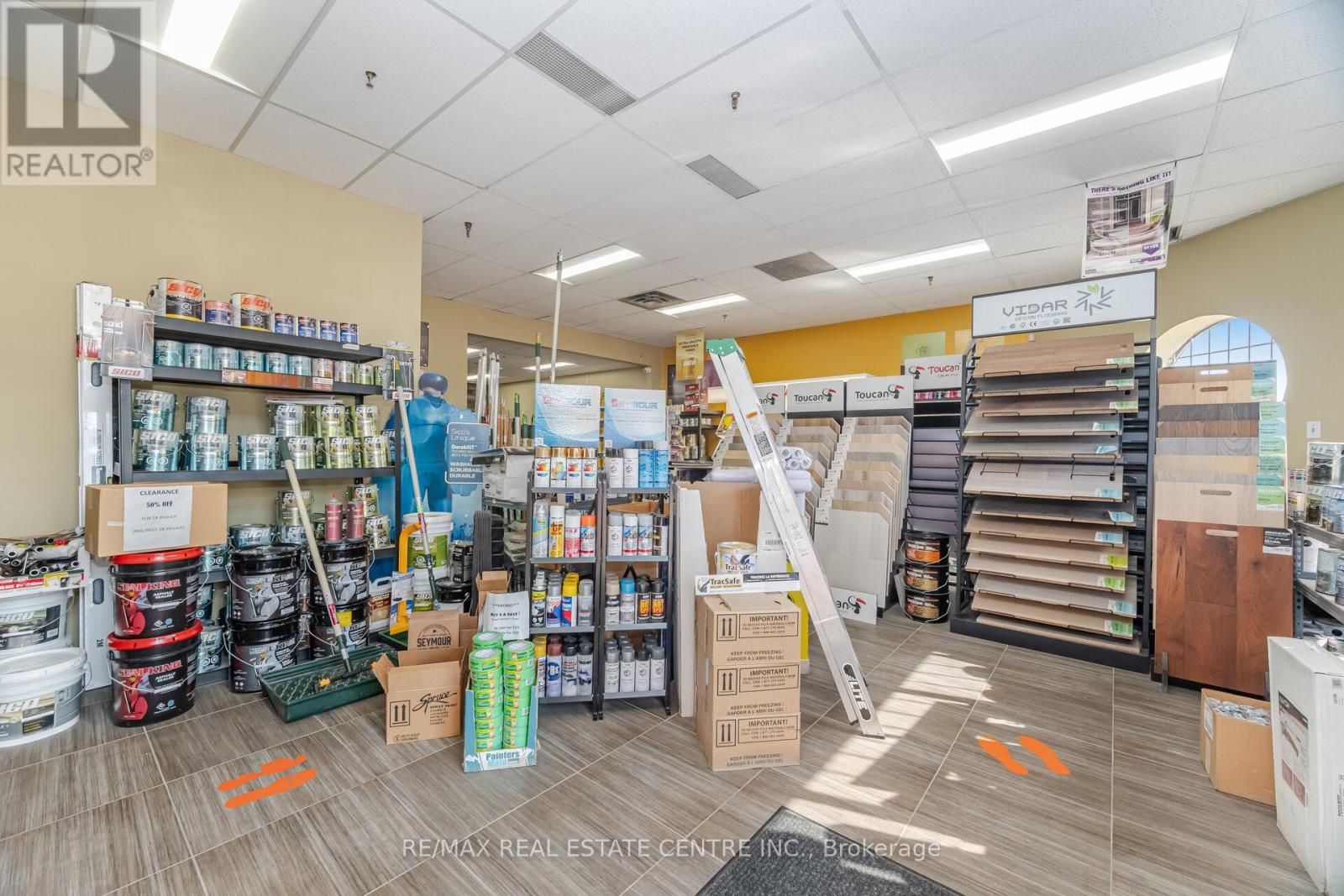 19 - 2074 Steeles Avenue E Property Photo 4