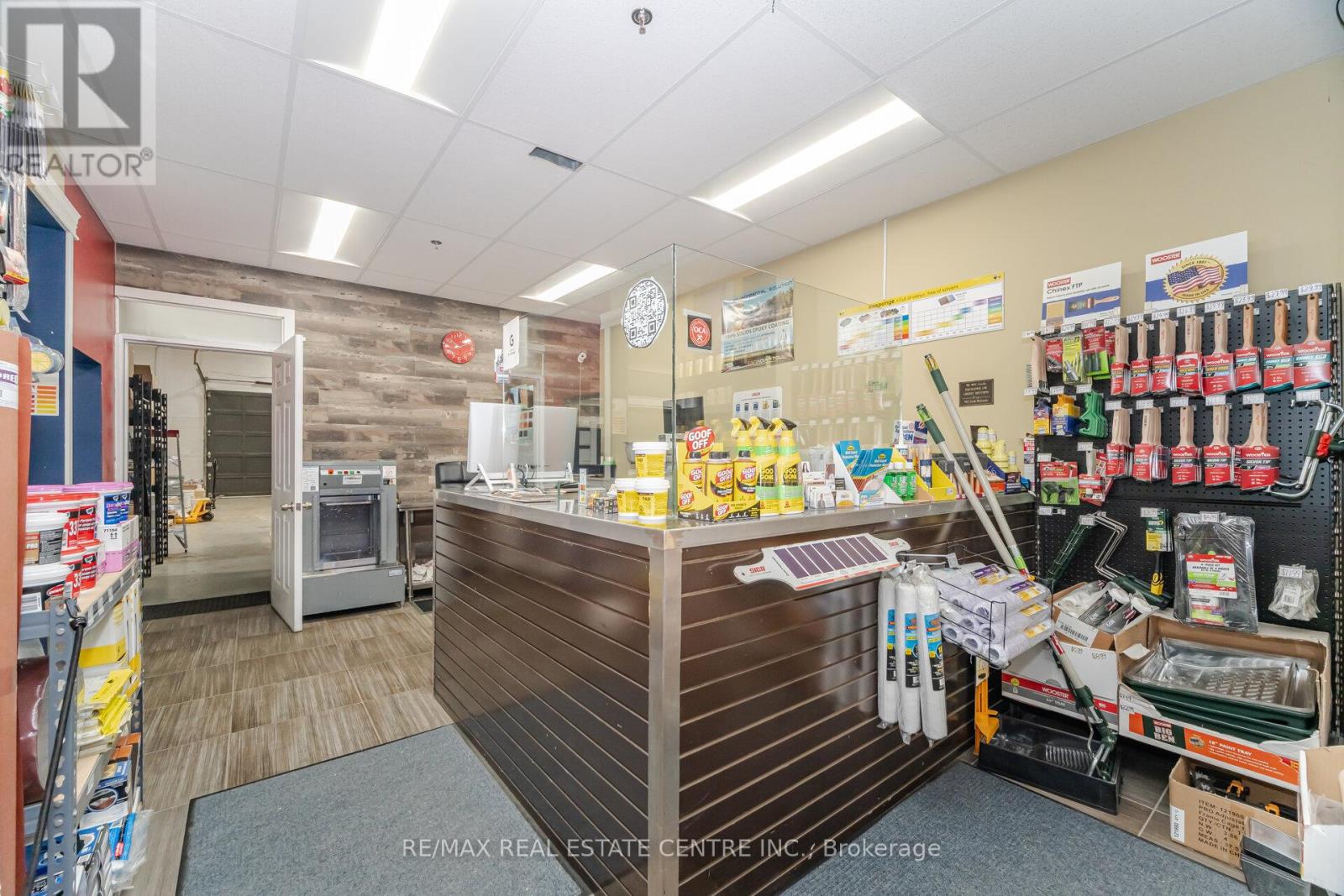 19 - 2074 Steeles Avenue E Property Photo 11