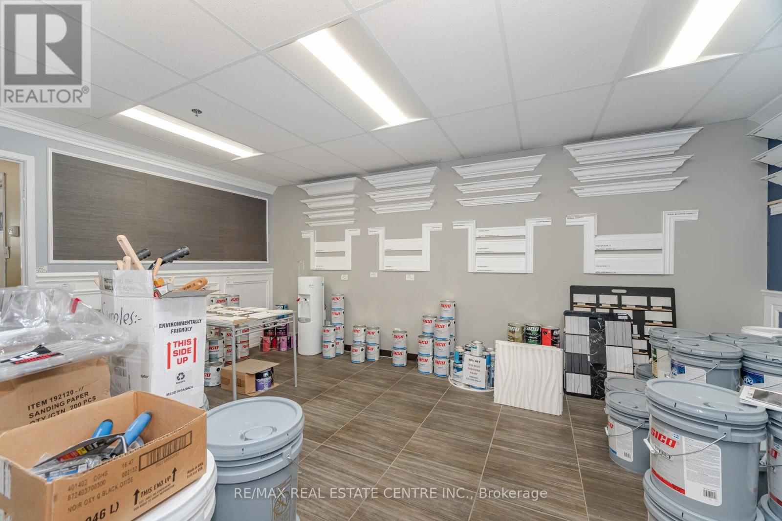 19 - 2074 Steeles Avenue E Property Photo 14