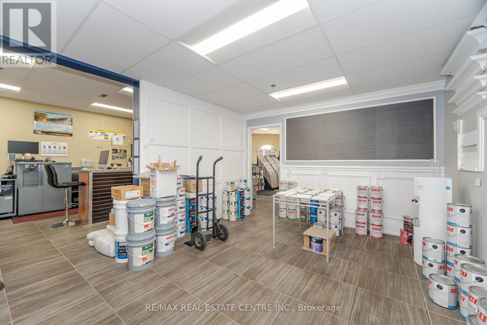 19 - 2074 Steeles Avenue E Property Photo 15
