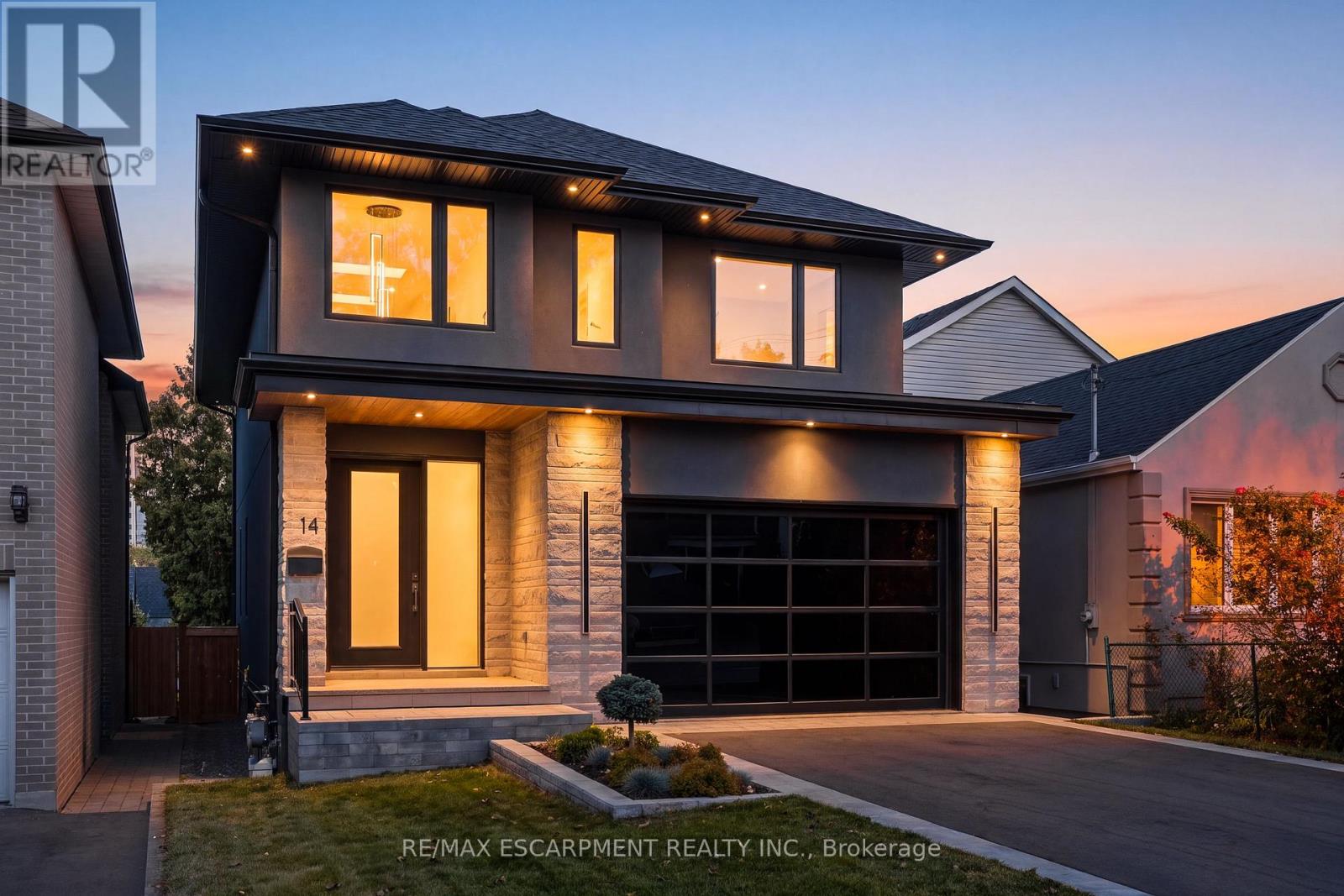 14 Kentroyal Drive Property Photo 1