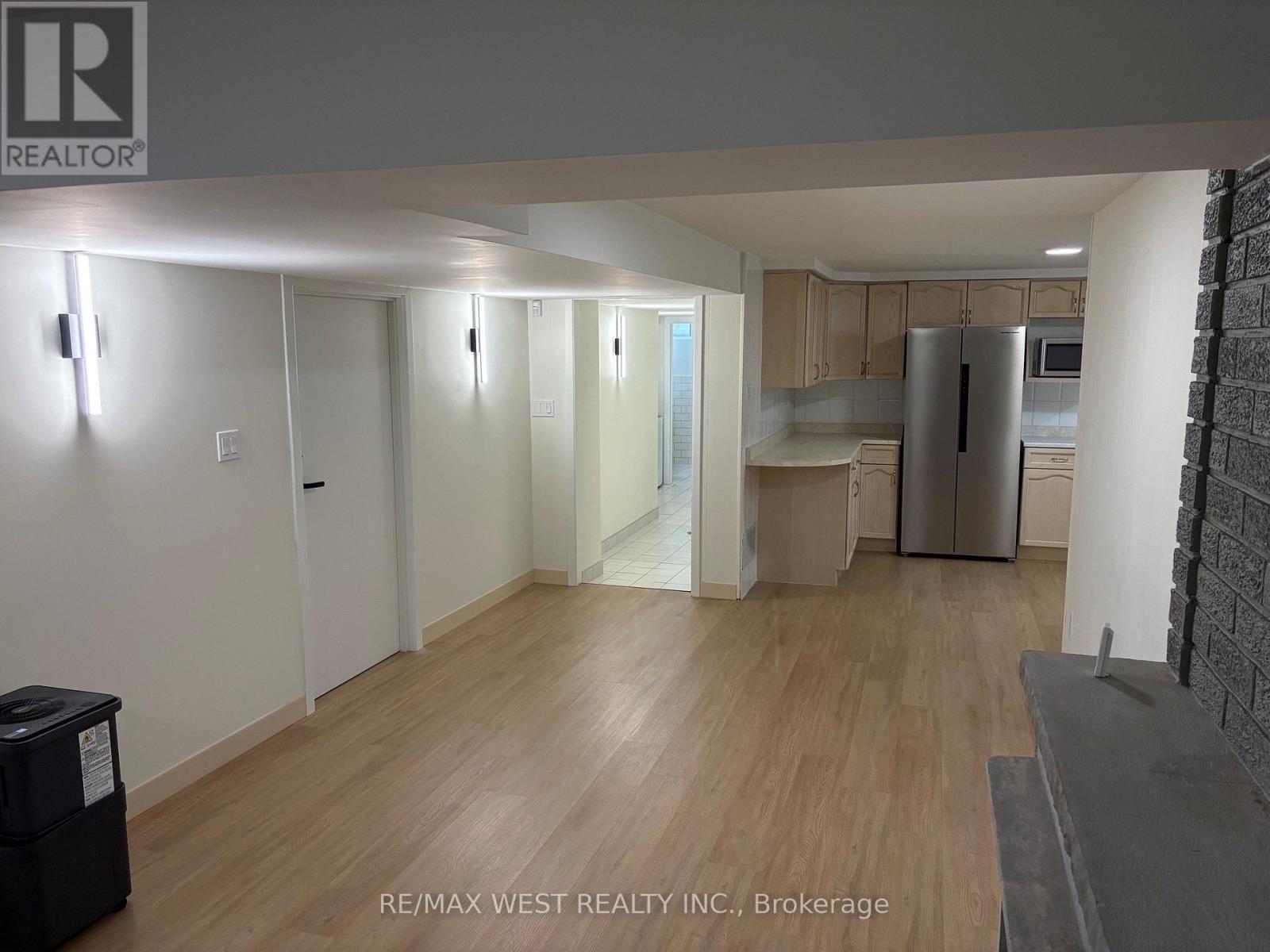 23 Sellmar Road Property Photo 6