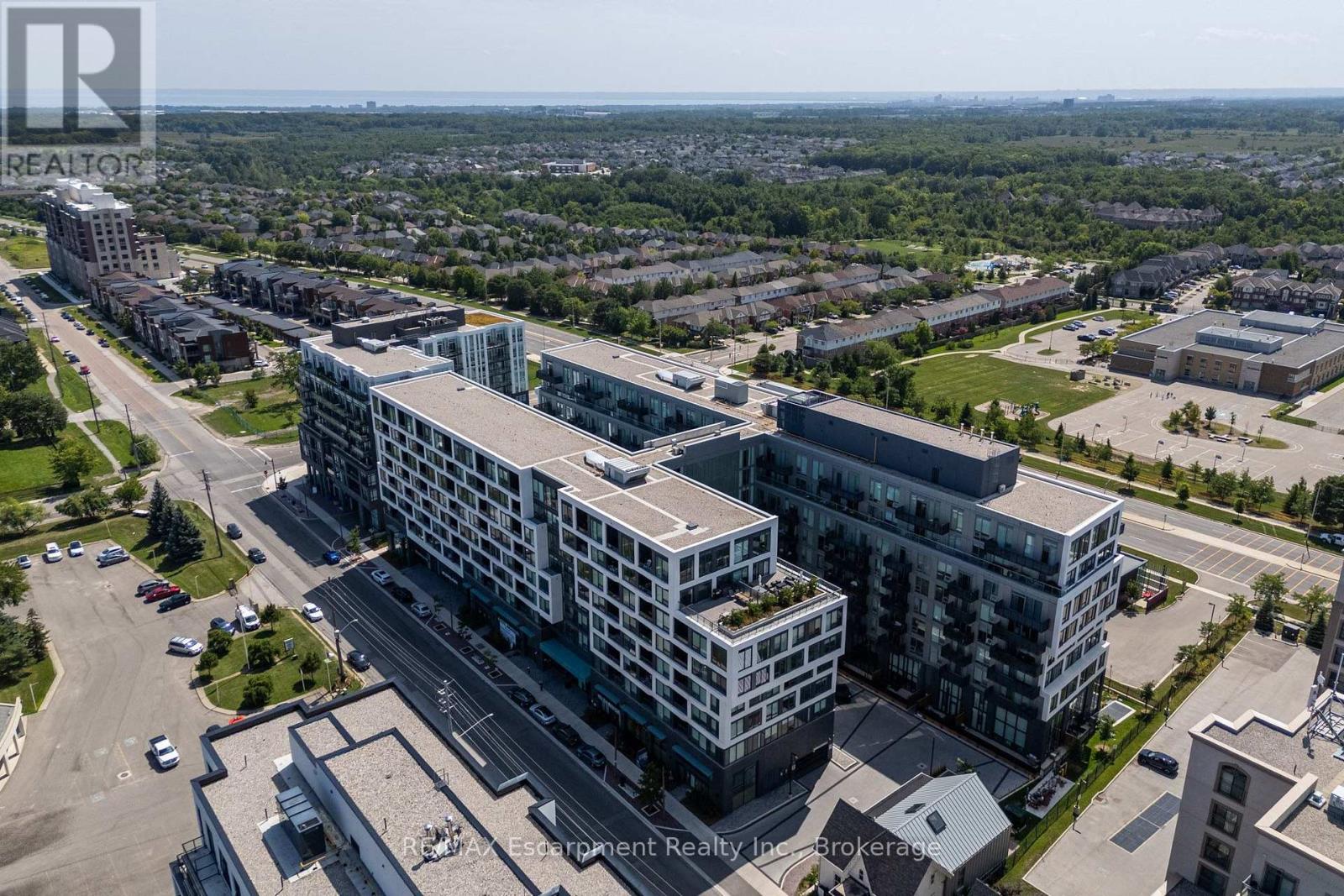707 - 2450 Old Bronte Road Property Photo 1