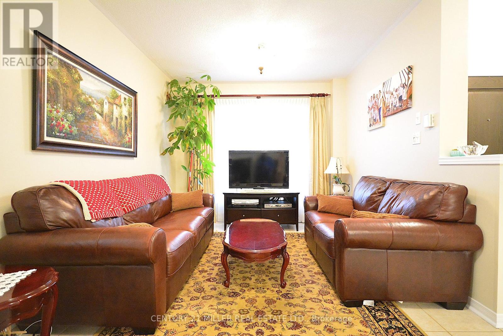 2131 Stillmeadow Road Property Photo 3