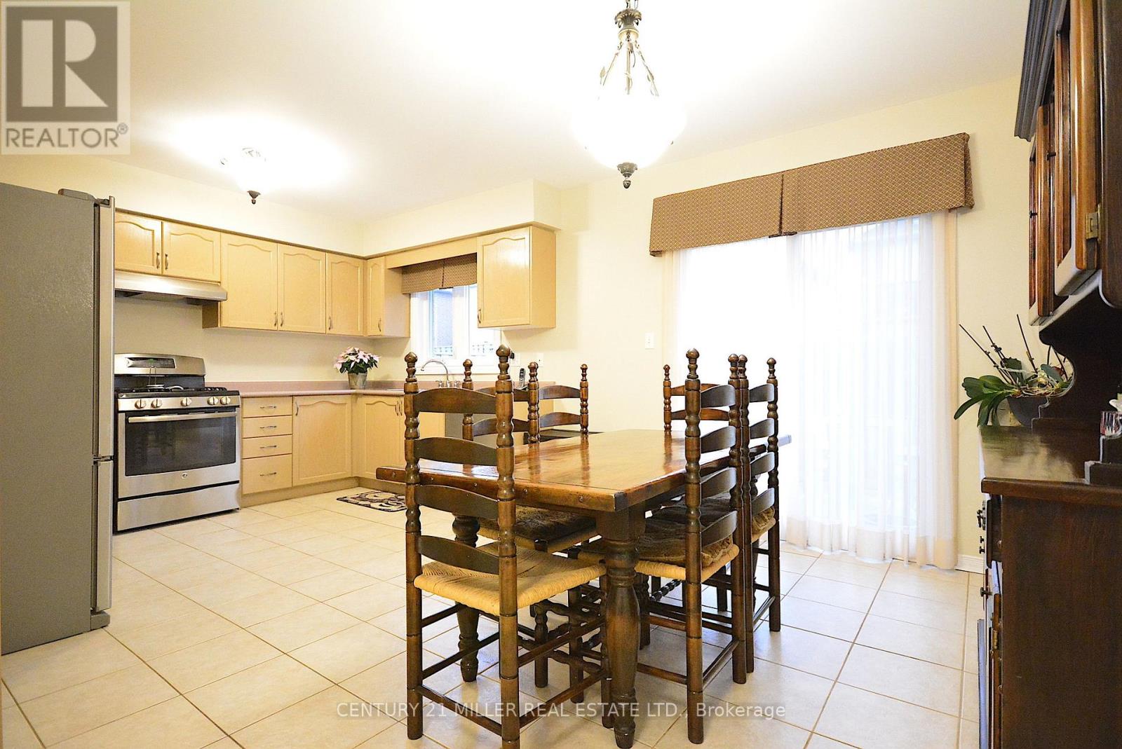 2131 Stillmeadow Road Property Photo 5