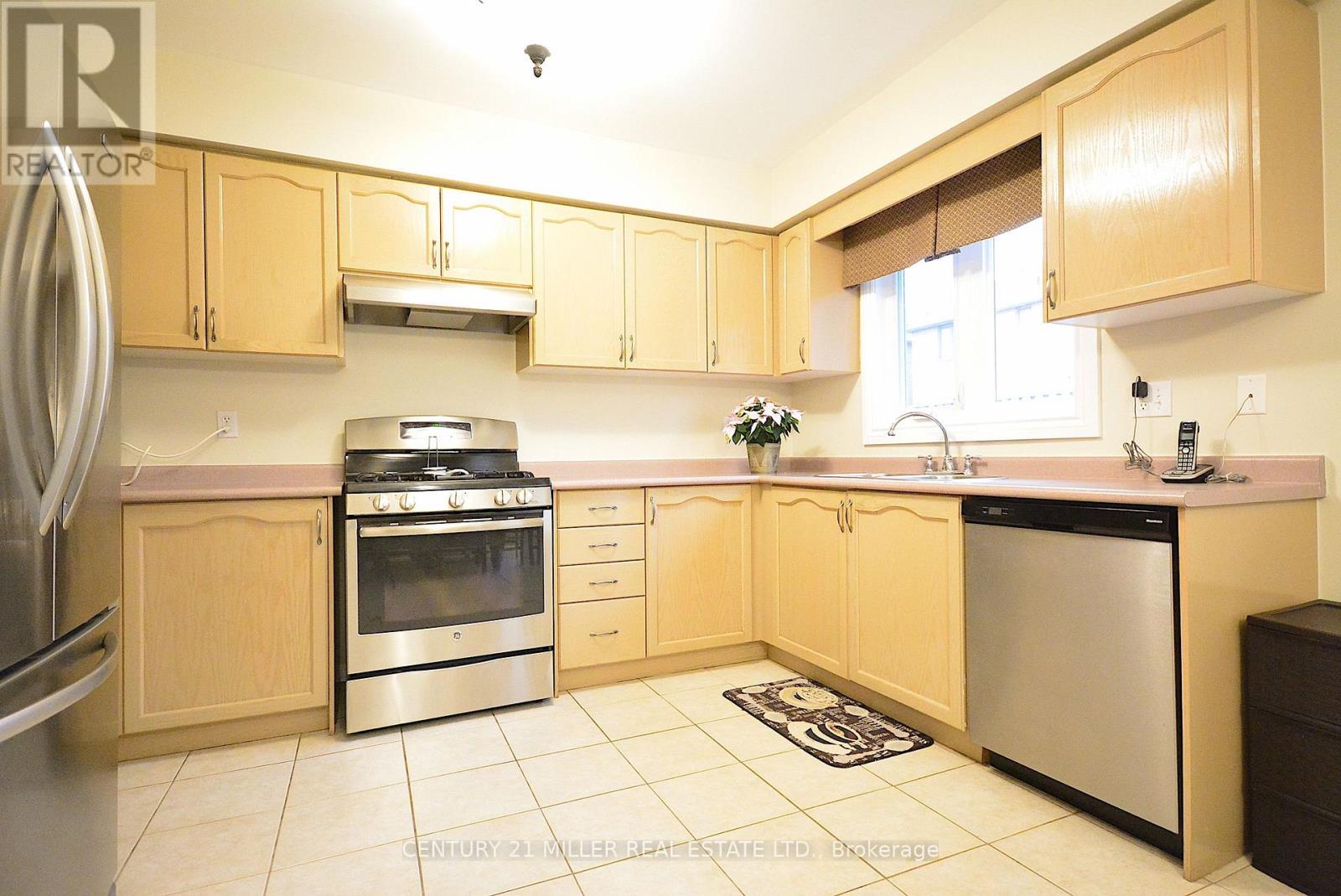 2131 Stillmeadow Road Property Photo 6