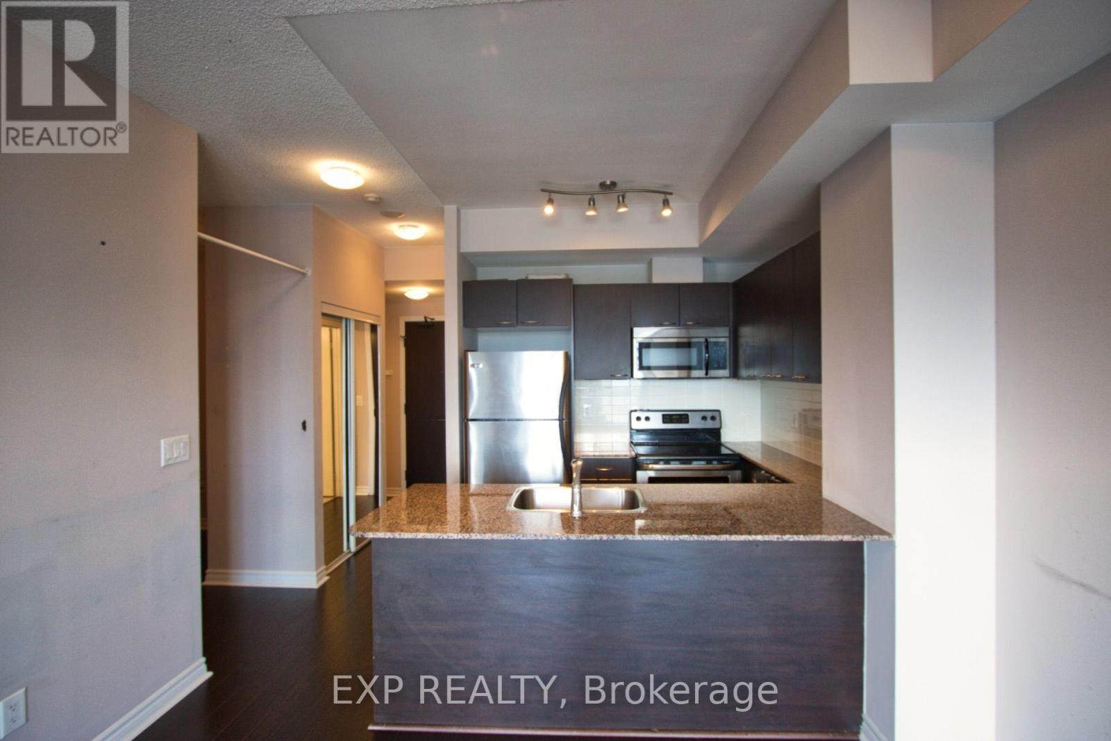2304 - 385 Prince Of Wales Drive Property Photo 8