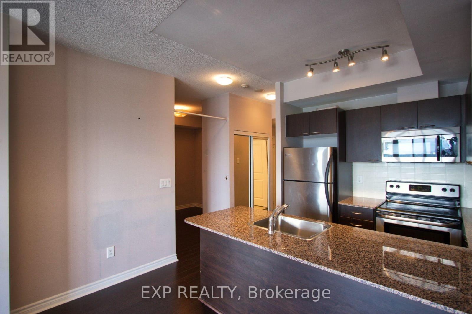 2304 - 385 Prince Of Wales Drive Property Photo 9