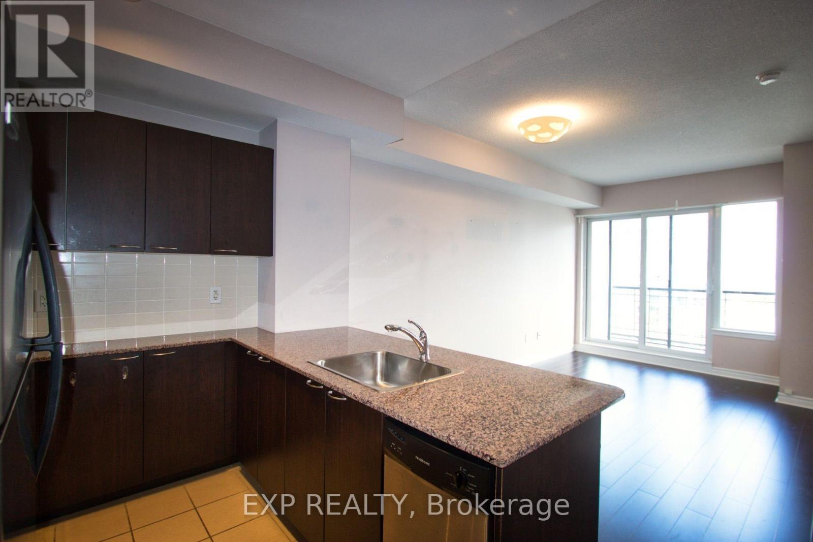 2304 - 385 Prince Of Wales Drive Property Photo 10