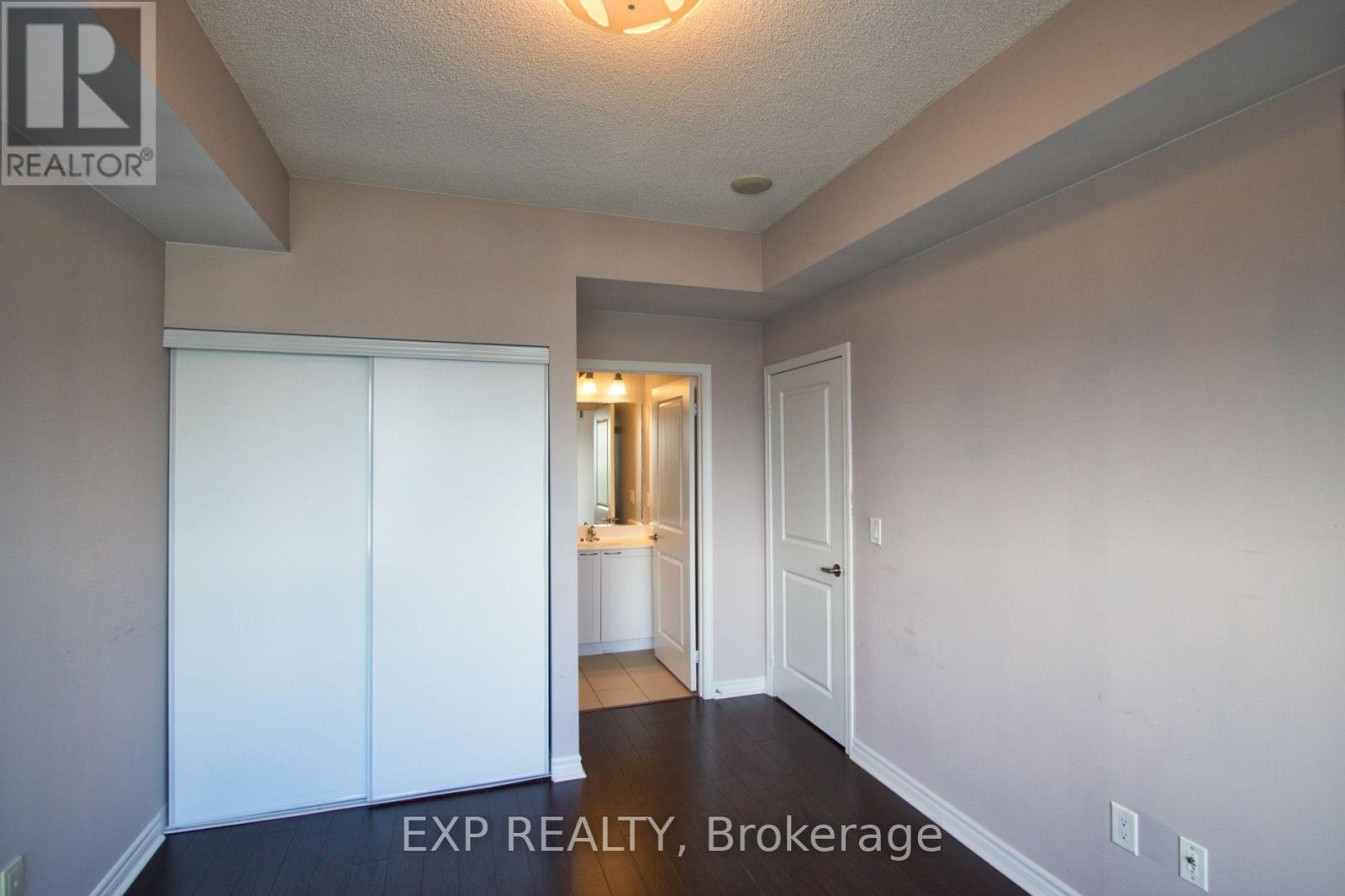 2304 - 385 Prince Of Wales Drive Property Photo 11