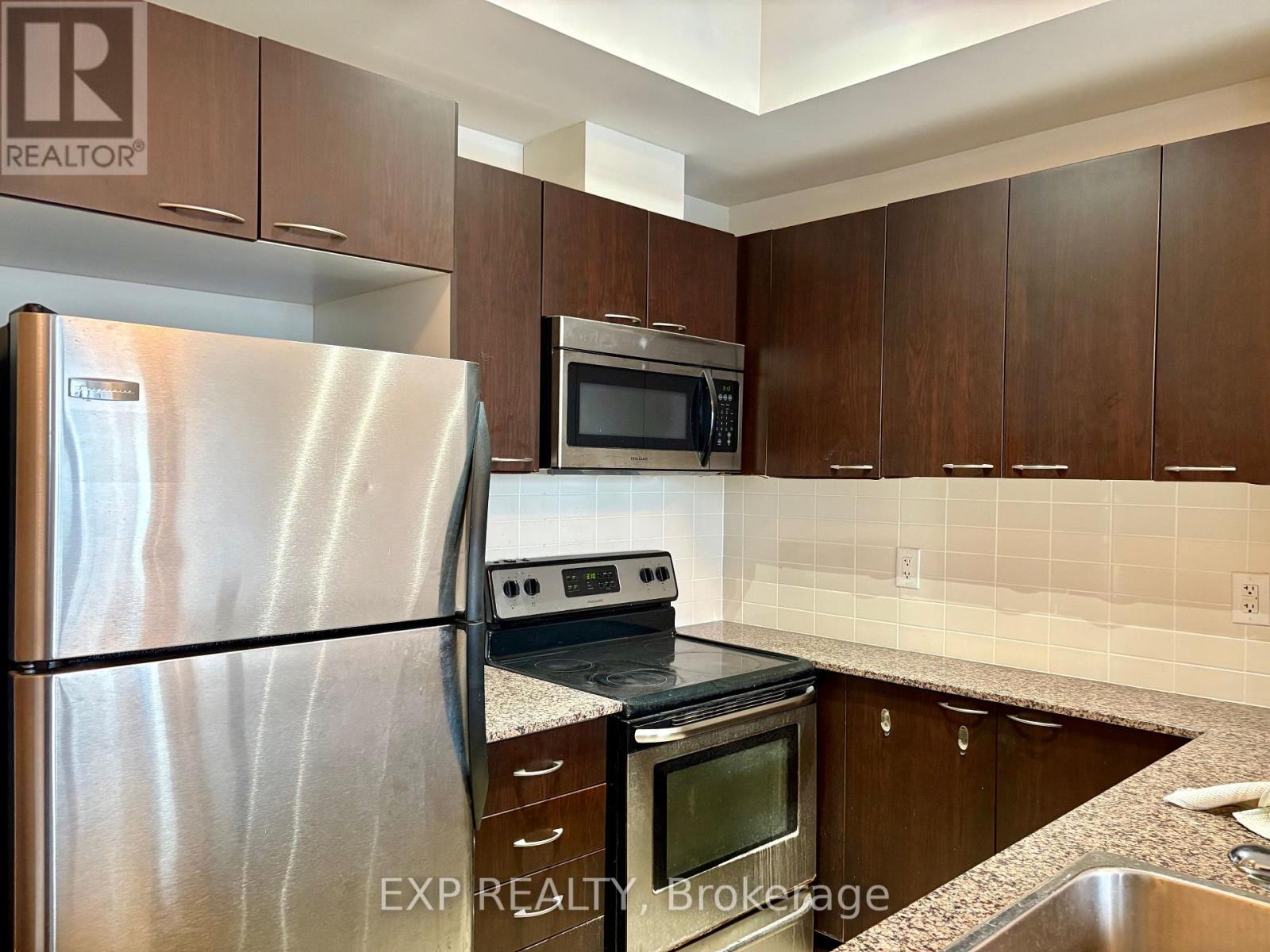 2304 - 385 Prince Of Wales Drive Property Photo 20