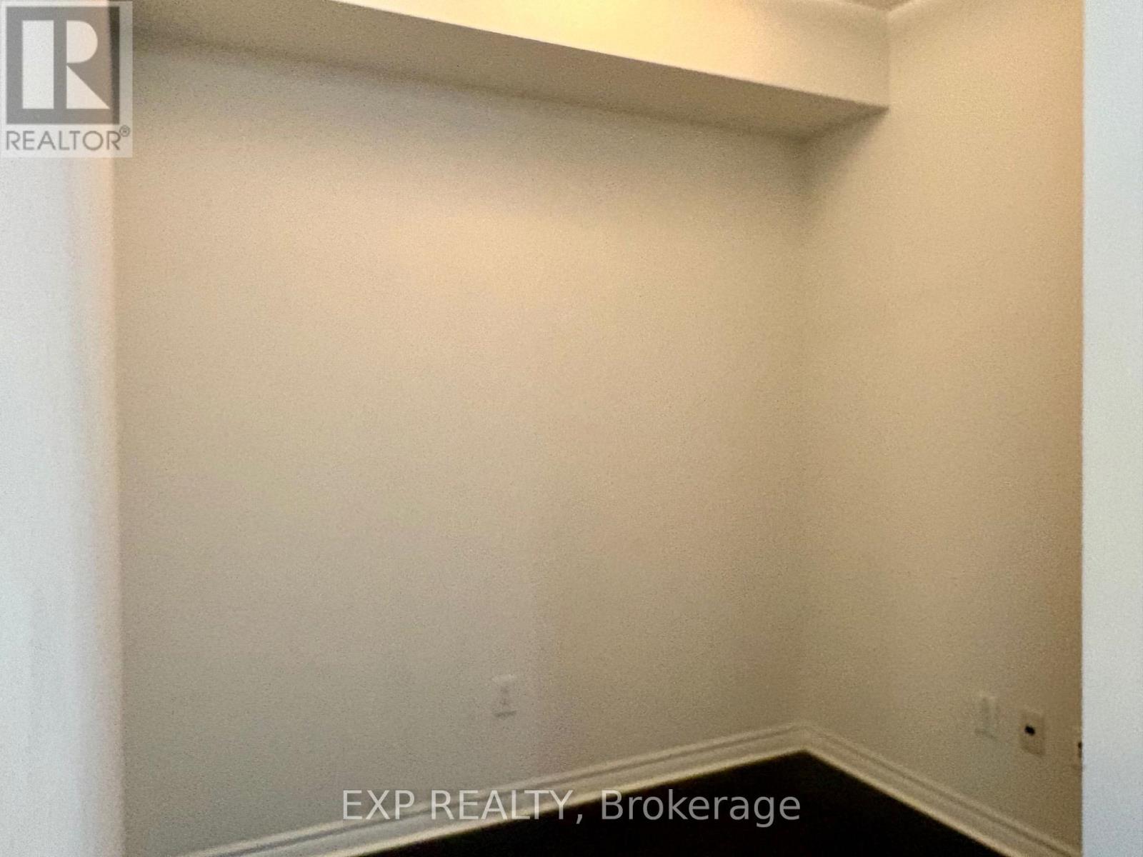 2304 - 385 Prince Of Wales Drive Property Photo 23