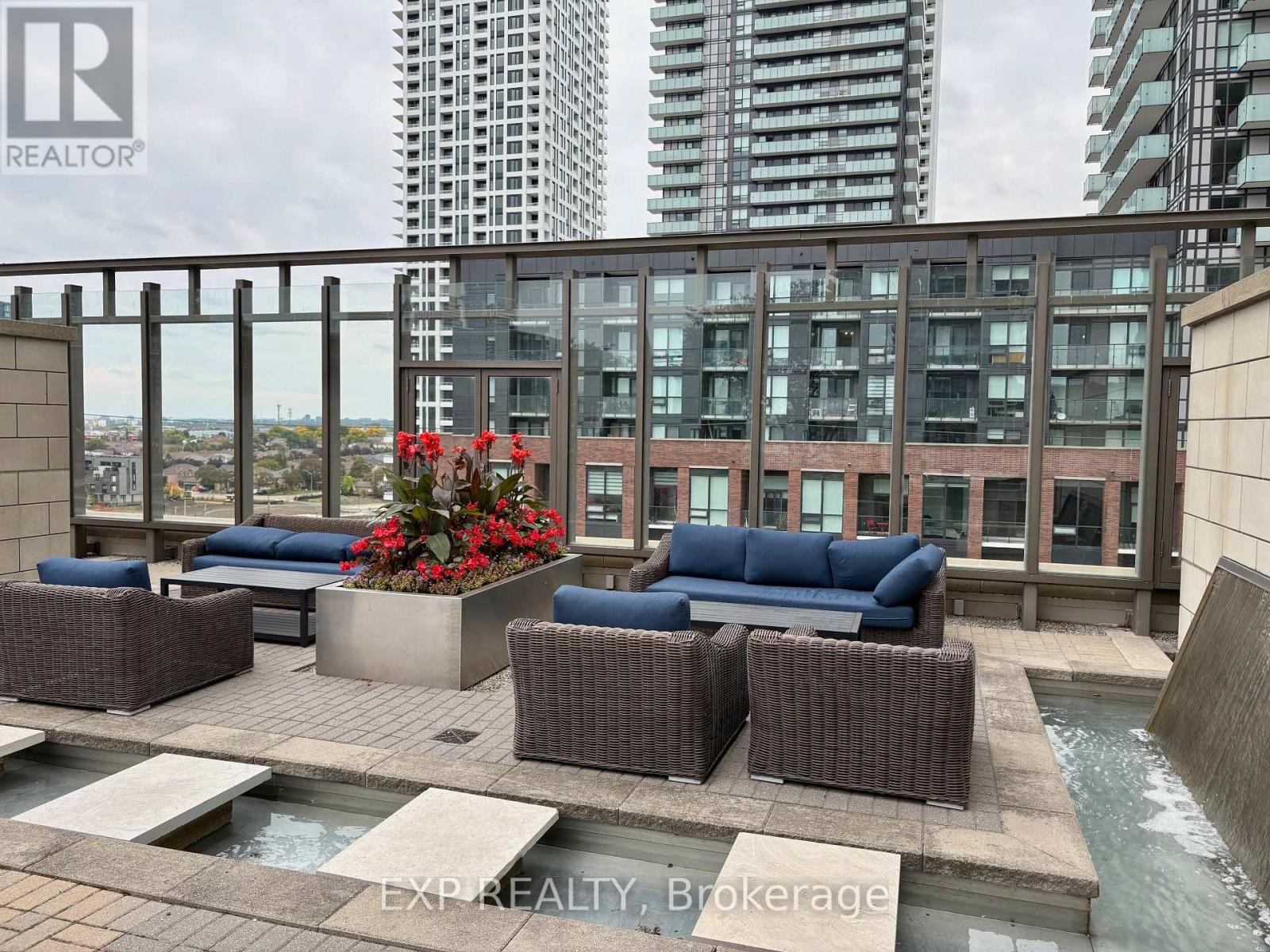 2304 - 385 Prince Of Wales Drive Property Photo 29